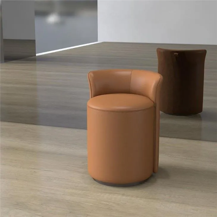 Nowoczesny fotel tapicerowany z pełnej skóry